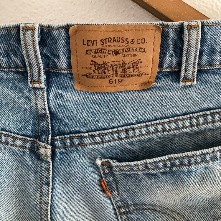 Vintage Lightwash 619 Levis Jeans  // W 36 L 32